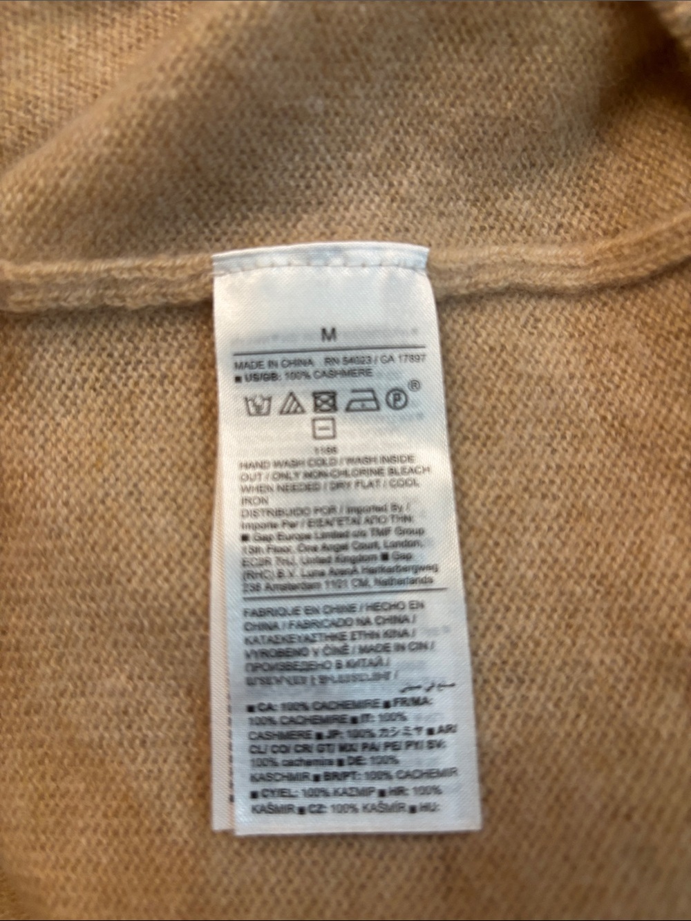 Banana Republic sweater - Picture 5 of 5